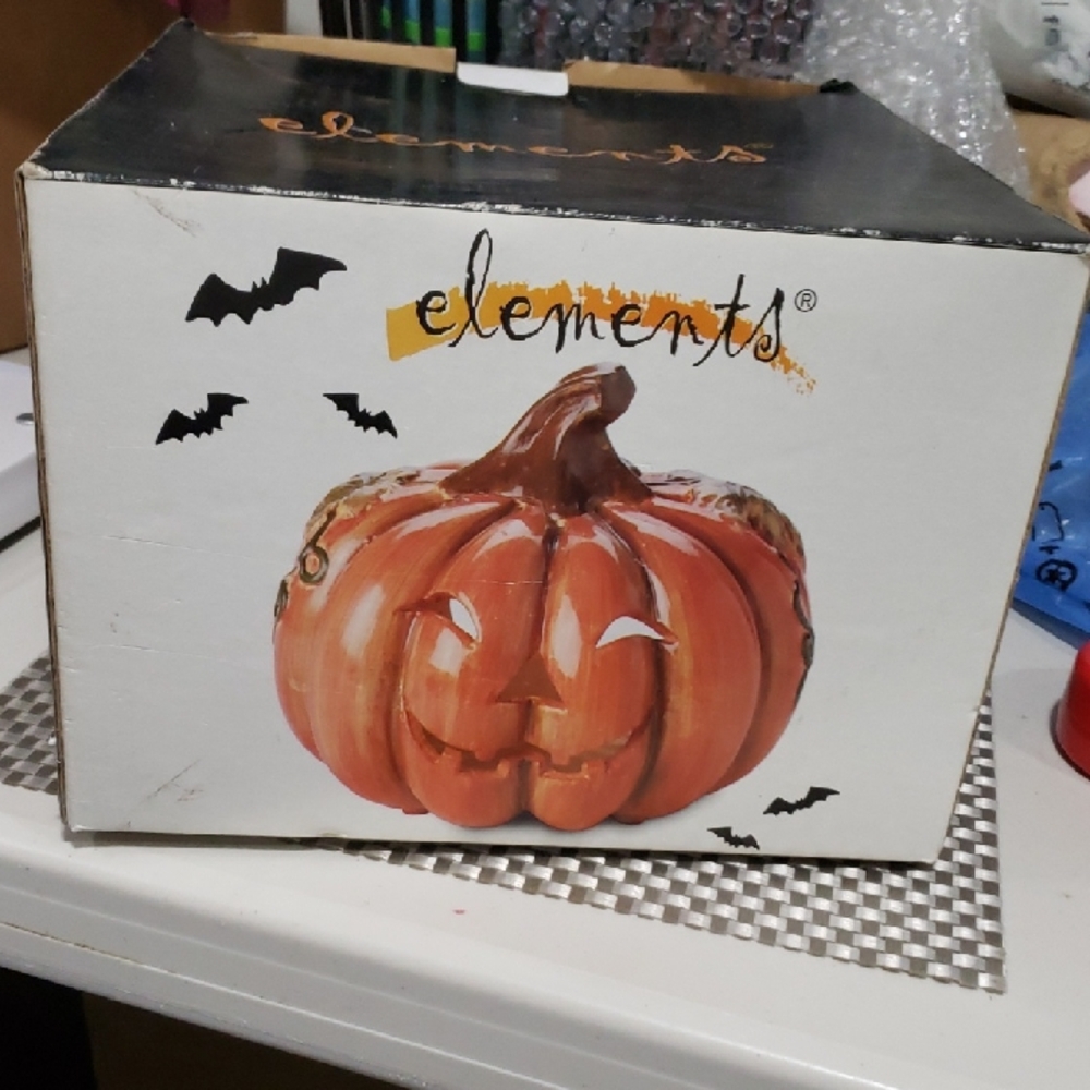 Element Festive Orange Pumpkin Decor